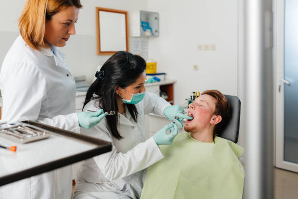 Best Weekend Emergency Dental Services in Sellersburg, IN